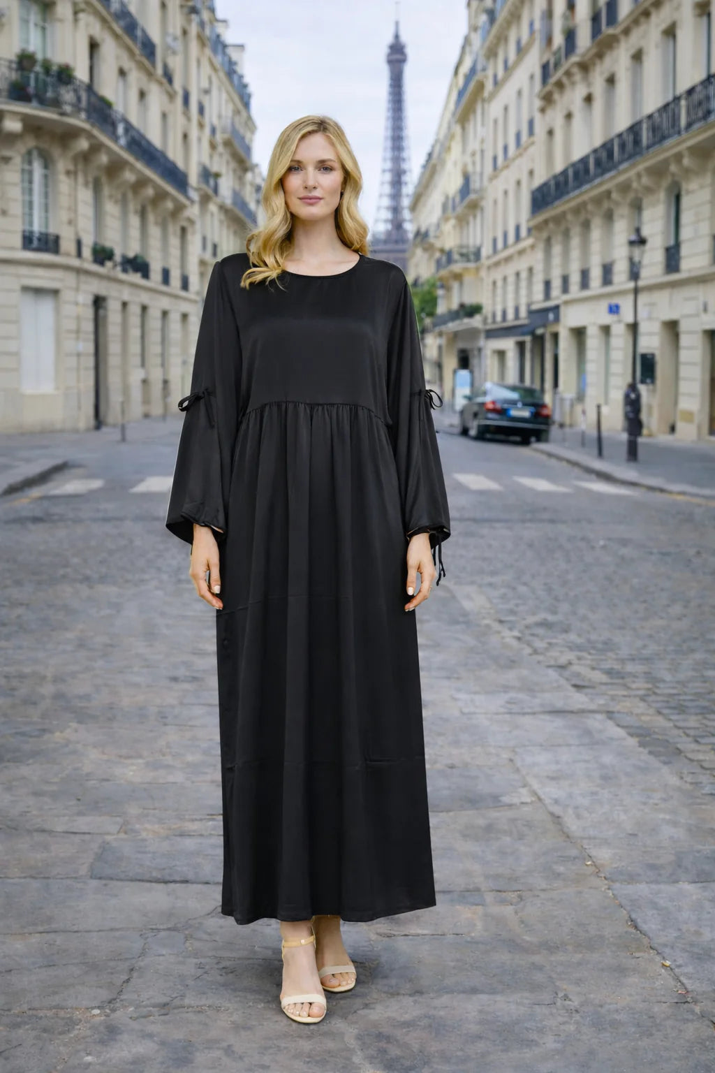 Robe Longue Satinée Coupe Empire Manches Ajustables