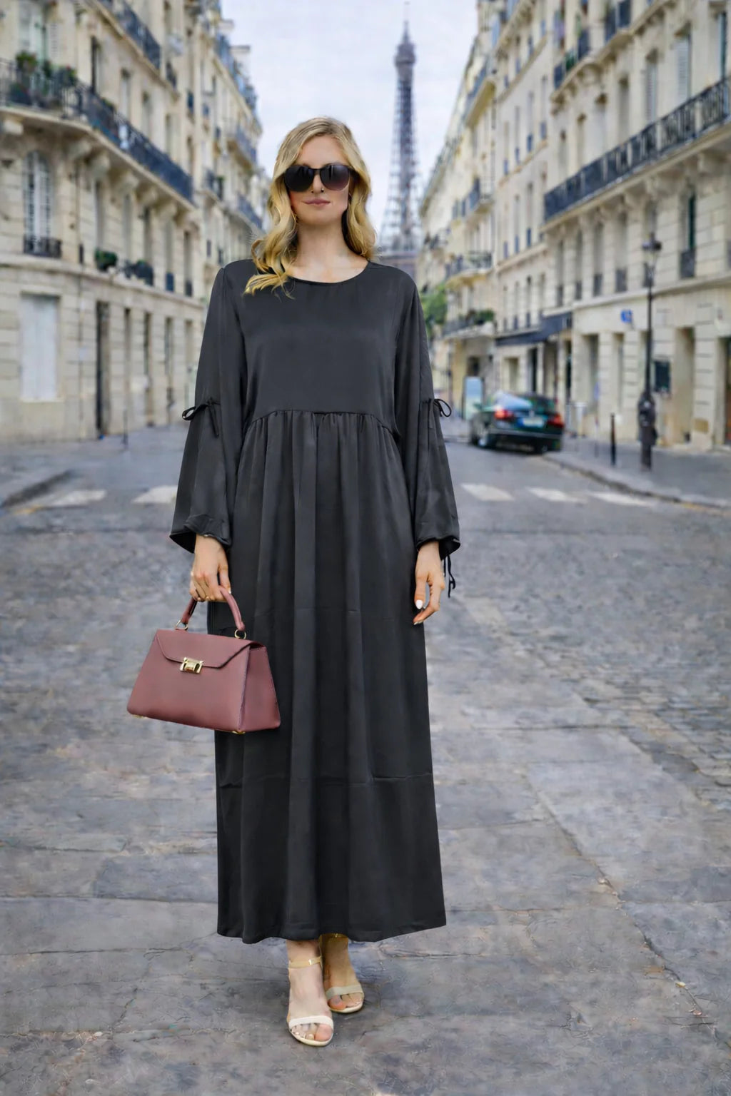 Robe Longue Satinée Coupe Empire Manches Ajustables